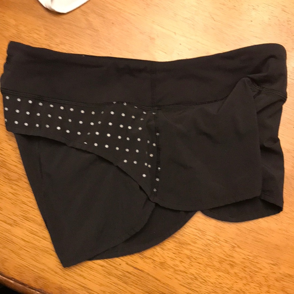 Lululemon Speed Up Short 2.5” low rise
